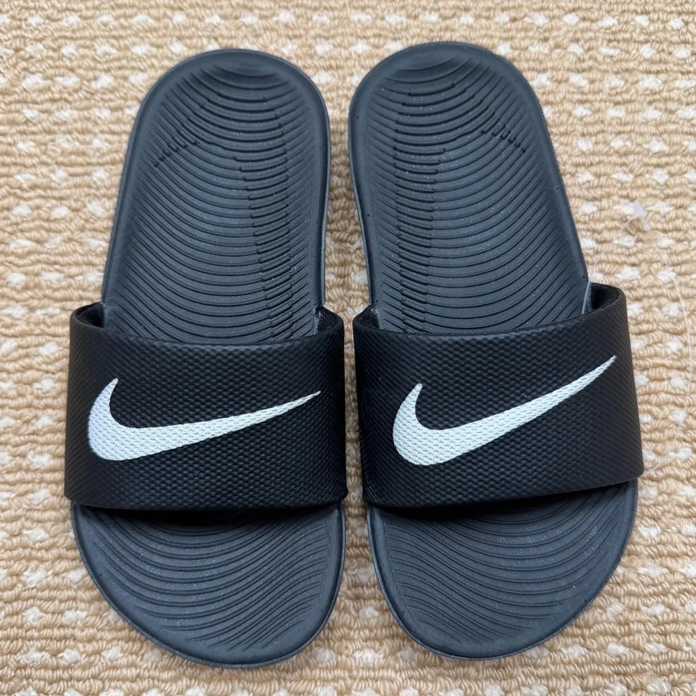 NEW Nike Kids Black Kawa Slides Size 12